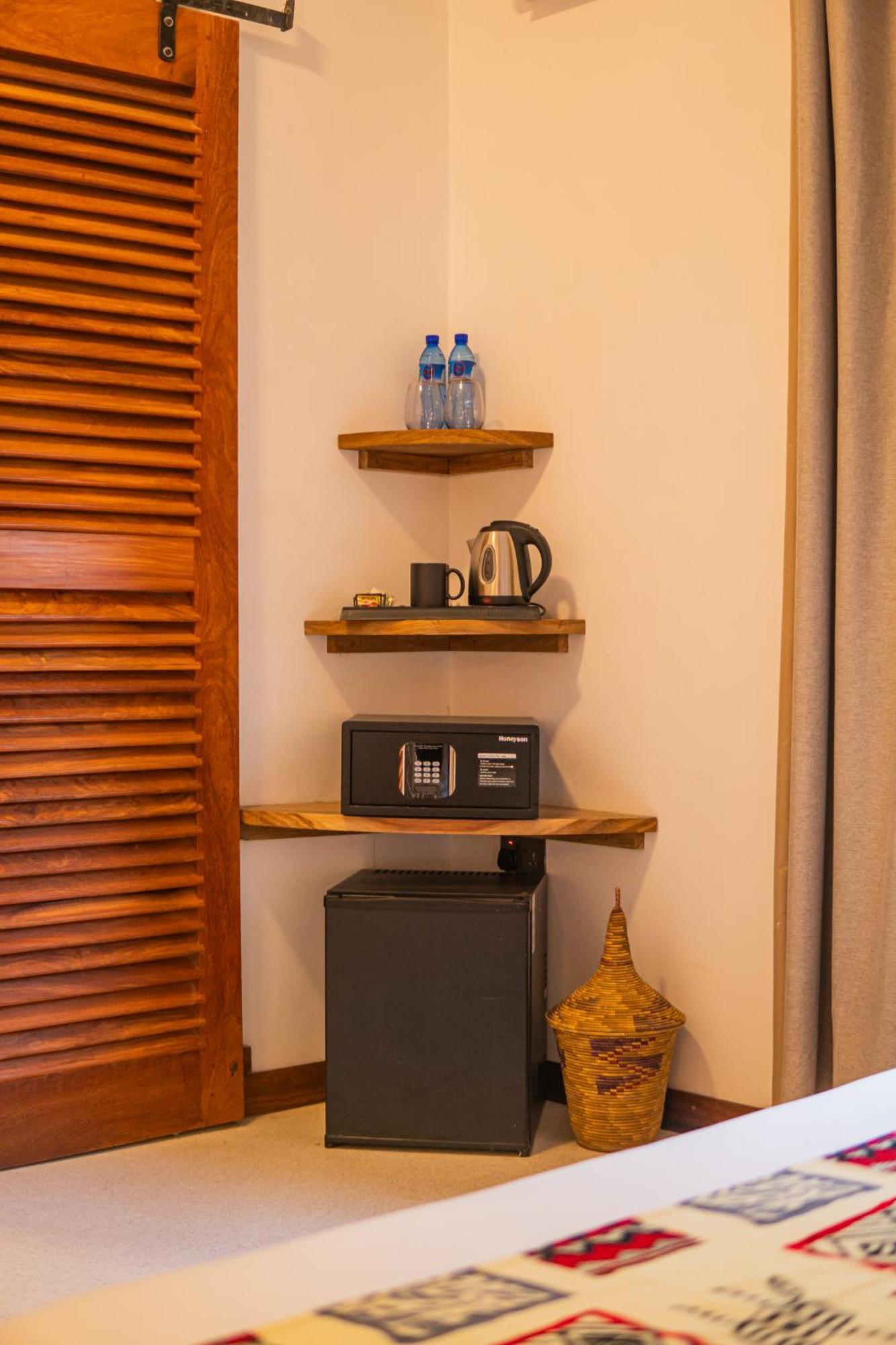 Oxygen Paje Hotel Экстерьер фото