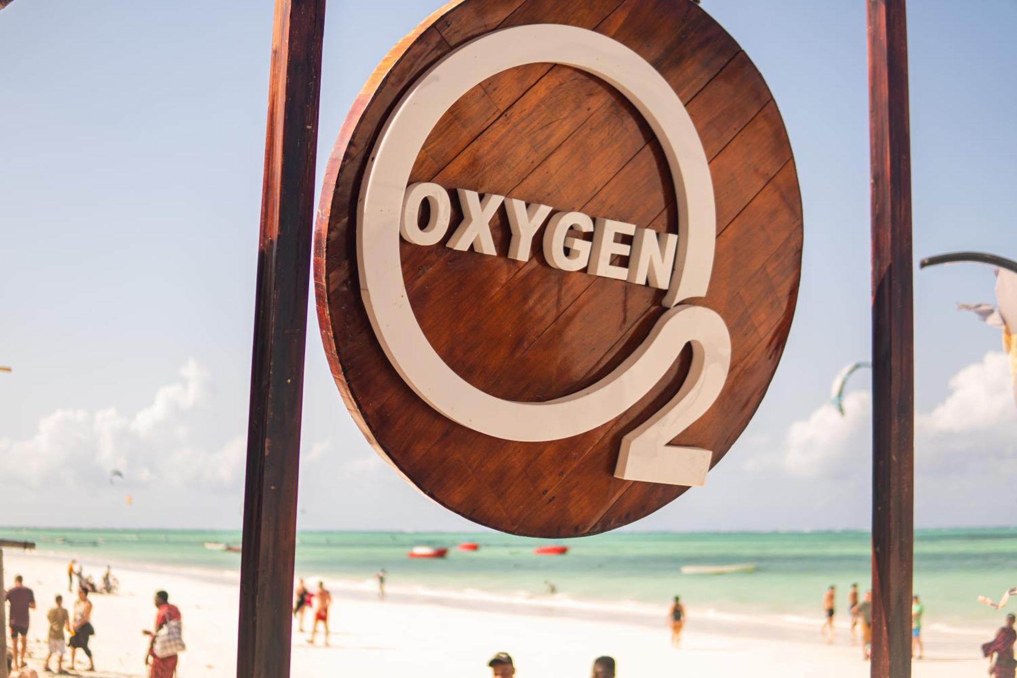 Oxygen Paje Hotel Экстерьер фото